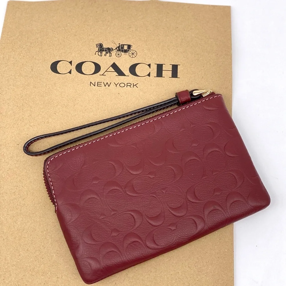Coach Corner Zip Signature Leather Wristlet Wallet